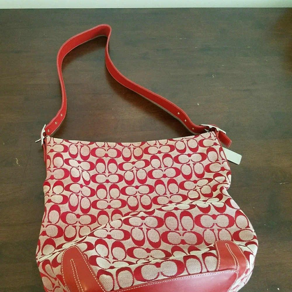 Authentic Coach Duffel bag - Picture 8 of 8